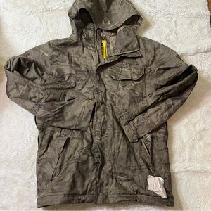 Under Armour Storm Full Zip Mens Hooded Jacket Large Camo Hooded Adult